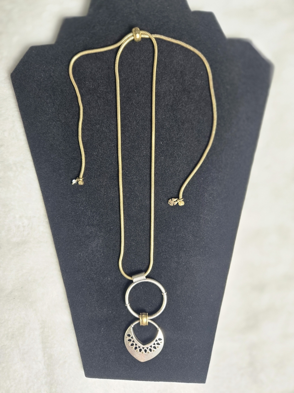 LUCKY  Adj Two Tone Chain Pendant Necklace w/ Drop Silver Accents MUST SEE GUC - Picture 9 of 13
